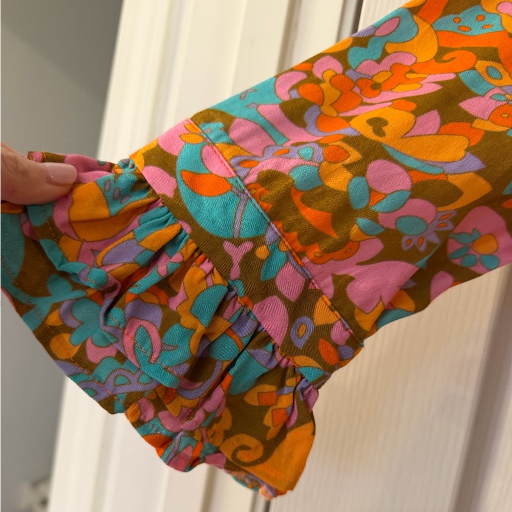 Celia B Vibrant Floral Long Sleeve Dress - Picture 2 of 8
